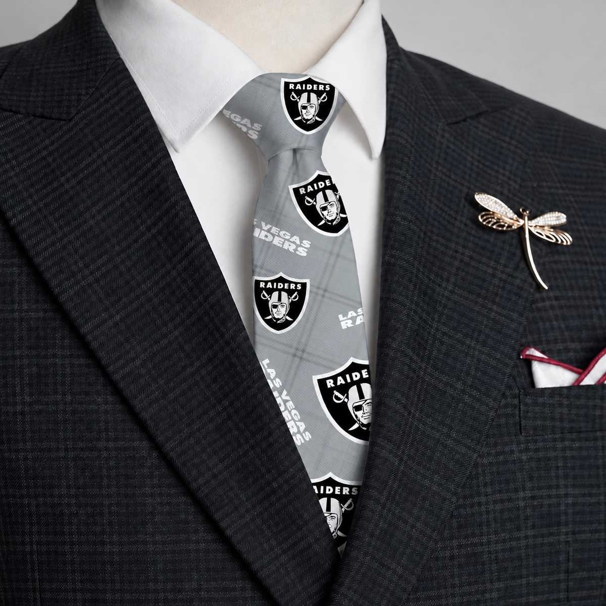 LVR x NFL Personalized Men NeckTie