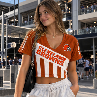 Premium NFL x CLE T Shirt V-neck